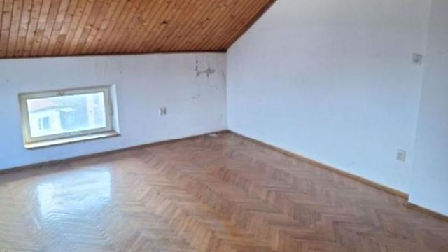 Kuća, Prodaja, 225m2, Centar, Rakovica, Viševačka