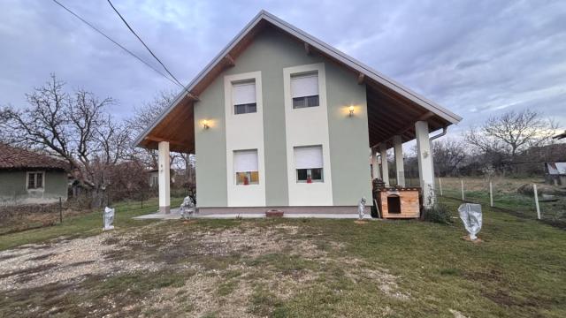 Kuća, Petosoban, Prodaja, 160m2, Vinorača, Okolno mesto, Jagodina