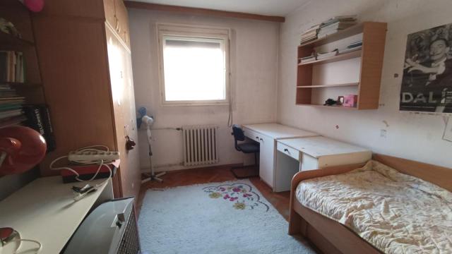 Stan, Troiposoban, Prodaja, 80m2, Centar, Gradska lokacija, Jagodina