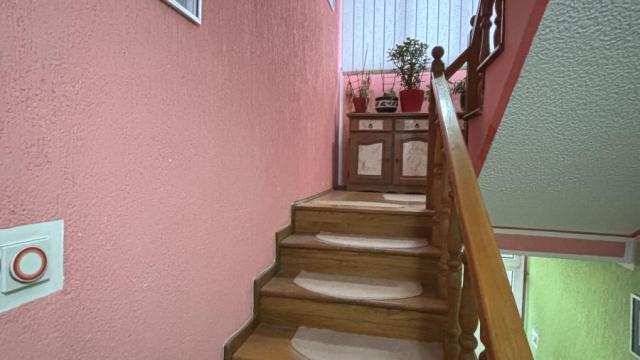 Kuća, Prodaja, 274m2, Tavrića obori, Gradska lokacija, Jagodina