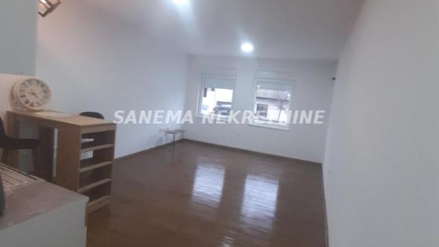 Stan, Garsonjera, Prodaja, 33m2, Centar, Gradska lokacija, Sombor