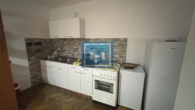 Kuća, četvorosoban, Prodaja, 230m2, Tavrića obori, Gradska lokacija, Jagodina