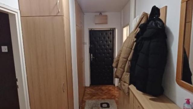 Stan, Trosoban, Prodaja, 70m2, Blok 4 (Politehnička akademija), Novi Beograd, Bulevar Zorana Đinđića