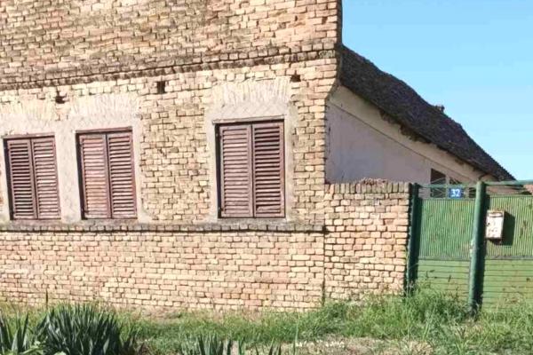 prodaja, kuca,
surduk-opstina-stara-pazova, 774121, petosoban-surduk