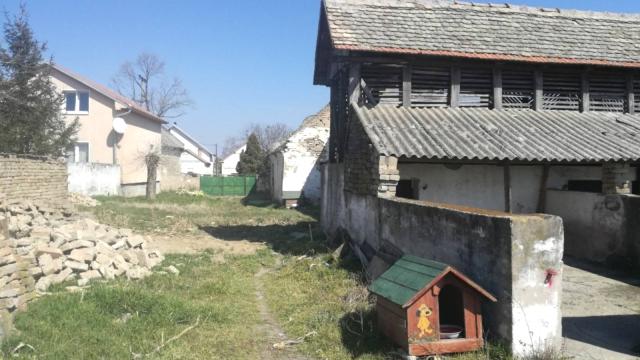 Kuća, Petosoban, Prodaja, 182m2, Surduk, Okolno mesto, Surduk