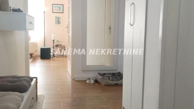 Stan, Dvoiposoban, Prodaja, 63m2, Centar, Gradska lokacija, Sombor