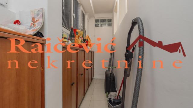 Stan, Trosoban, Prodaja, 67m2, Čubura, Vračar, Svetozara Gligorica