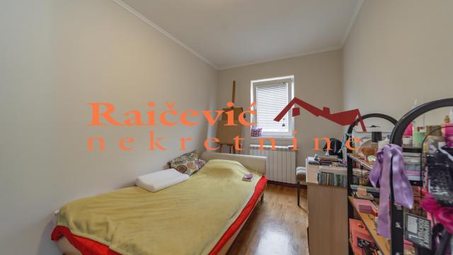 Stan, četvorosoban, Prodaja, 115m2, Voždovac, Ljube Sercera