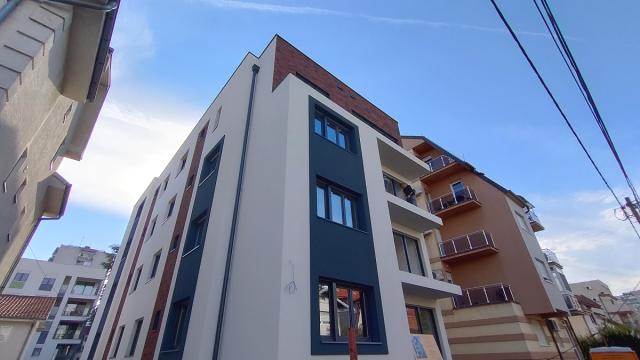 Stan, četvorosoban, Prodaja, 80m2, Gornji grad, Zemun, Crnogorska