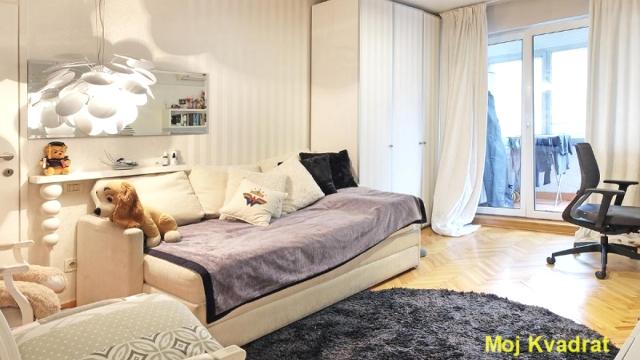 Stan, Petosoban, Prodaja, 165m2, Centar, Savski venac, Durmitorska