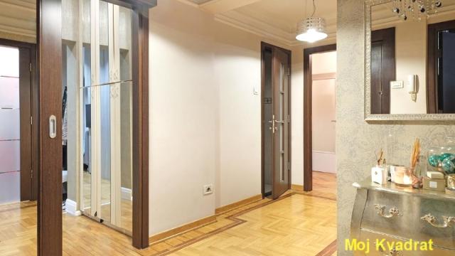 Stan, Petosoban, Prodaja, 165m2, Centar, Savski venac, Durmitorska