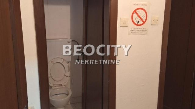 Poslovni prostor, Trosoban, Izdavanje, 72m2, Gornji grad, Zemun, Branka Pešića