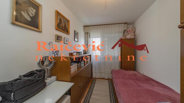 Stan, Trosoban, Prodaja, 77m2, Banjica, Voždovac, Paunova