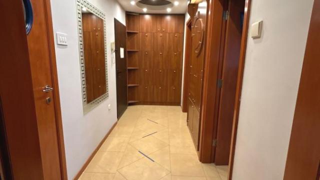 Stan, Dvosoban, Izdavanje, 70m2, Palata pravde, Savski venac, Sarajevska