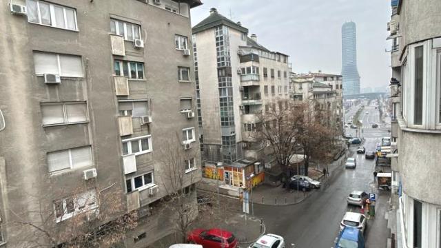 Stan, Dvosoban, Izdavanje, 70m2, Palata pravde, Savski venac, Sarajevska