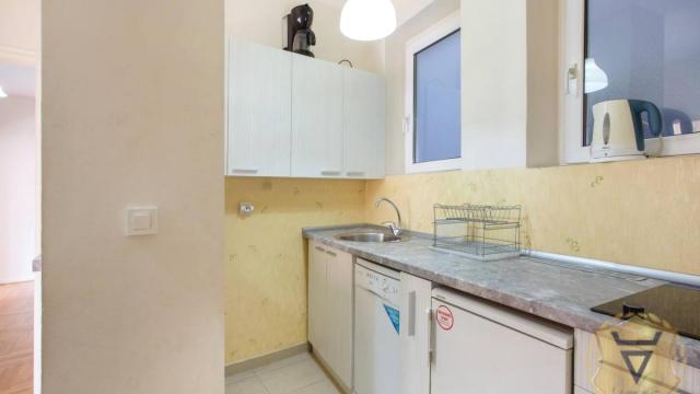 Stan, Dvosoban, Izdavanje, 50m2, Centar, Stari grad, Svetogorska