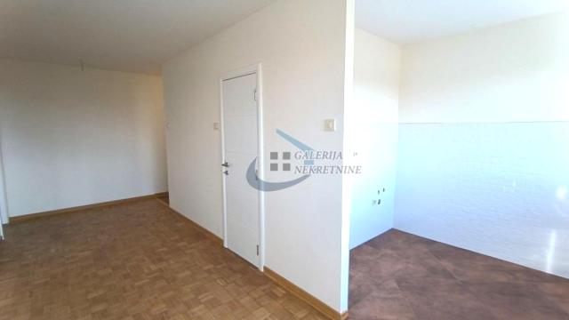 Stan, Dvosoban, Prodaja, 70m2, Blok 45 (TC Enjub), Novi Beograd, Nehruova
