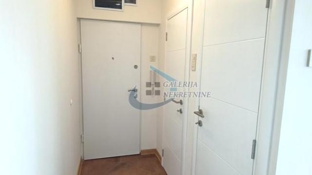 Stan, Dvosoban, Prodaja, 70m2, Blok 45 (TC Enjub), Novi Beograd, Nehruova