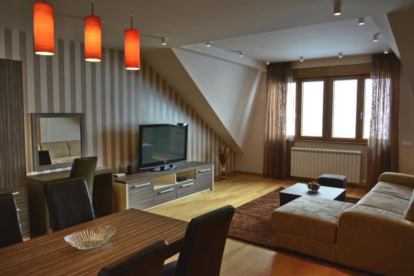 prodaja, stanova,
zlatibor, 793163, dvosoban-miladina-pecinara-94b