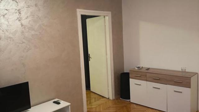 Stan, Dvosoban, Izdavanje, 50m2, Studentski trg, Stari grad, Zmaja od noćaja
