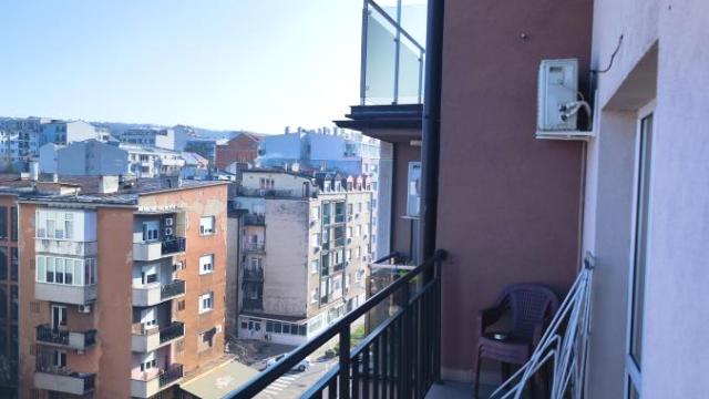 Stan, Petosoban, Izdavanje, 160m2, Djeram pijaca, Zvezdara, Dimitrija Tucovića