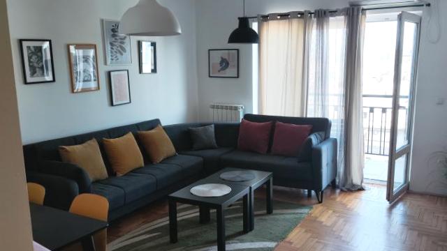 Stan, Petosoban, Izdavanje, 160m2, Djeram pijaca, Zvezdara, Dimitrija Tucovića