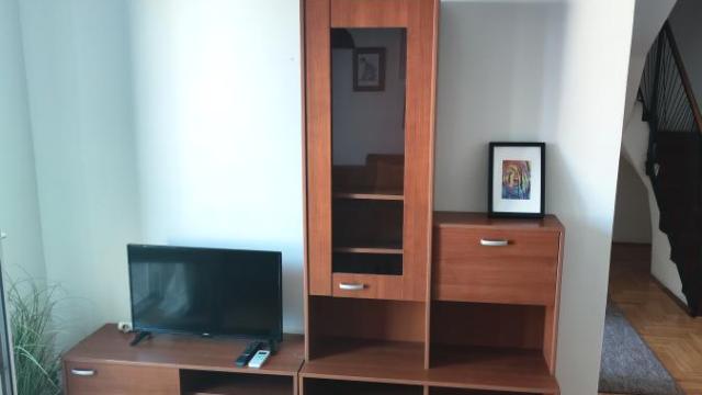 Stan, Petosoban, Izdavanje, 160m2, Djeram pijaca, Zvezdara, Dimitrija Tucovića