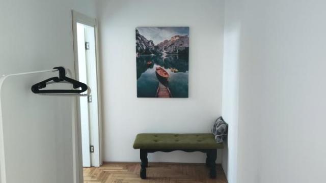 Stan, Petosoban, Izdavanje, 160m2, Djeram pijaca, Zvezdara, Dimitrija Tucovića