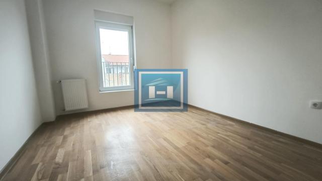 Stan, Trosoban, Prodaja, 92m2, Centar, Gradska lokacija, Kruševac