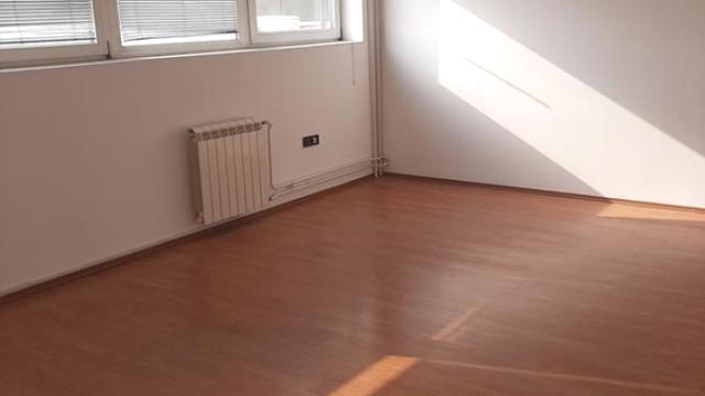 Poslovni prostor, Izdavanje, 410m2, Gornji grad, Zemun, Cara Dušana