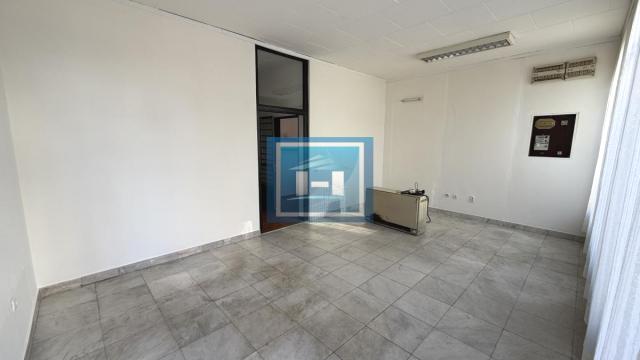 Poslovni prostor, Dvosoban, Prodaja, 66m2, Centar, Gradska lokacija, Ćuprija