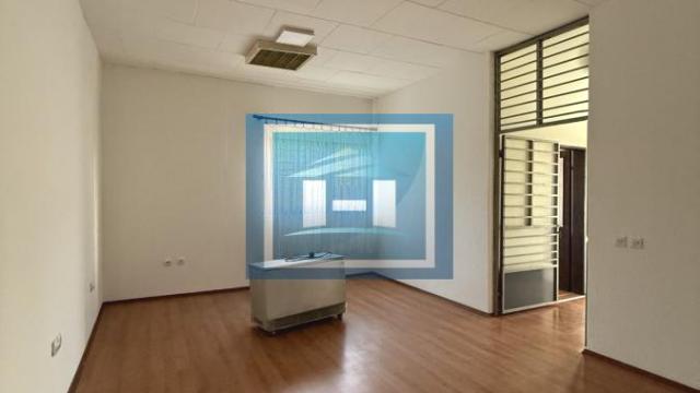 Poslovni prostor, Dvosoban, Prodaja, 66m2, Centar, Gradska lokacija, Ćuprija