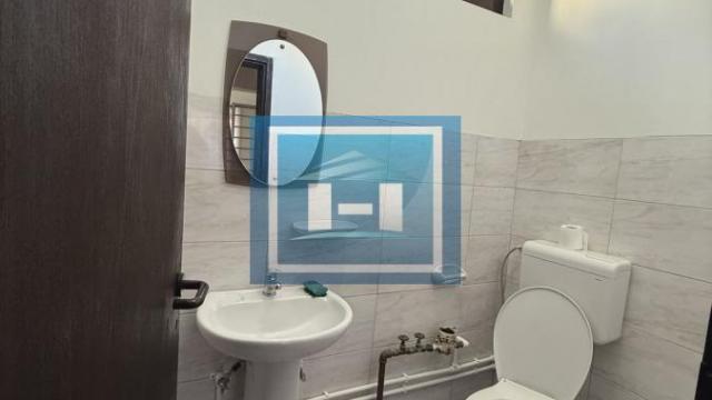 Poslovni prostor, Dvosoban, Prodaja, 66m2, Centar, Gradska lokacija, Ćuprija