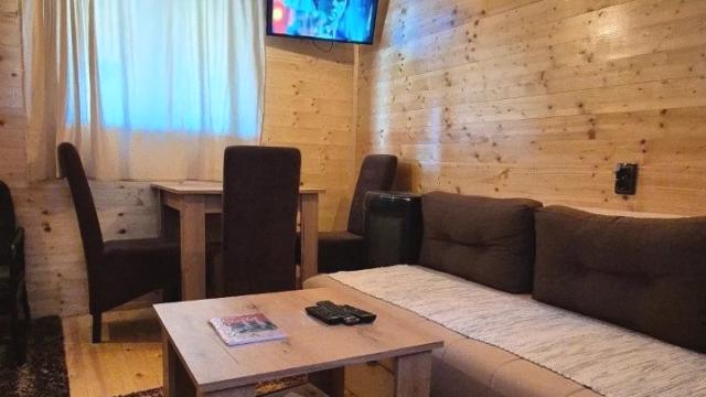 Kuća, Jednosoban, Prodaja, 30m2, Mali Bosut