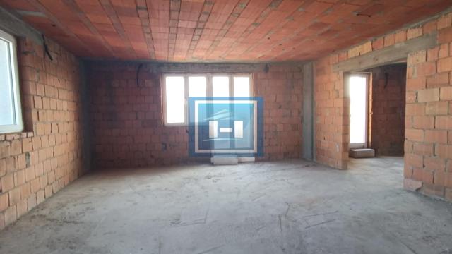 Stan, četvorosoban, Prodaja, 146m2, Centar, Gradska lokacija, Jagodina
