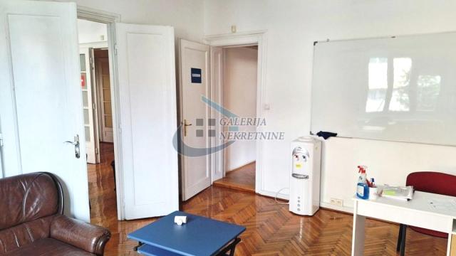 Stan, četvorosoban, Izdavanje, 95m2, Autokomanda, Voždovac, Mitropolita Stratimirovića