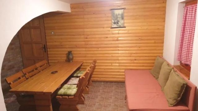 Kuća, Trosoban, Prodaja, 150m2, Kaludjerske bare
