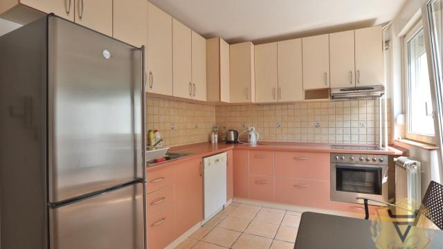 Kuća, Petosoban, Izdavanje, 230m2, Višnjička Banja, Palilula, Sestara Bukumirovic