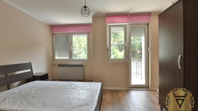 Kuća, Petosoban, Izdavanje, 230m2, Višnjička Banja, Palilula, Sestara Bukumirovic