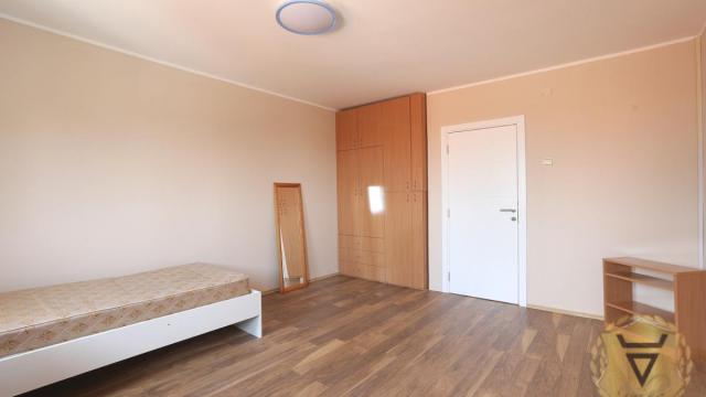 Kuća, Petosoban, Izdavanje, 230m2, Višnjička Banja, Palilula, Sestara Bukumirovic