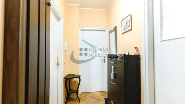 Stan, Dvoiposoban, Prodaja, 56m2, Palilulska pijaca, Palilula, 27. marta