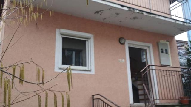 Kuća, Trosoban, Izdavanje, 84m2, Banovo brdo, Čukarica, Mira Popare