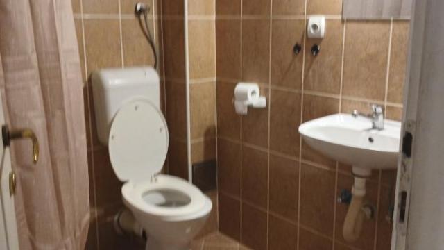 Kuća, Trosoban, Izdavanje, 84m2, Banovo brdo, Čukarica, Mira Popare