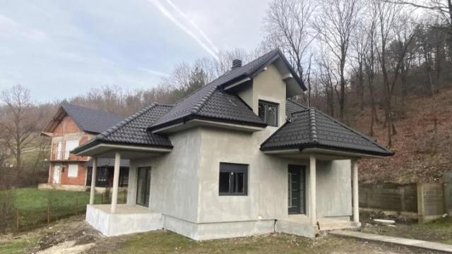 Kuća, Petosoban, Prodaja, 130m2, Jovac, Gradska lokacija, Jovac