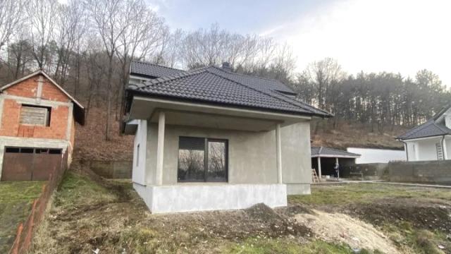 Kuća, Petosoban, Prodaja, 130m2, Jovac, Gradska lokacija, Jovac