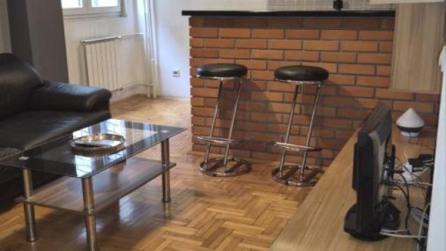 Stan, Dvoiposoban, Izdavanje, 67m2, Južni bulevar, Vračar, Južni bulevar