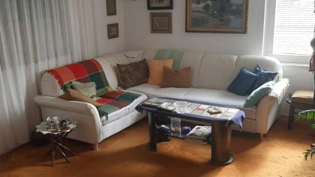 Kuća, Petosoban, Prodaja, 175m2, Stari Banovci, Okolno mesto, Vikend naselje