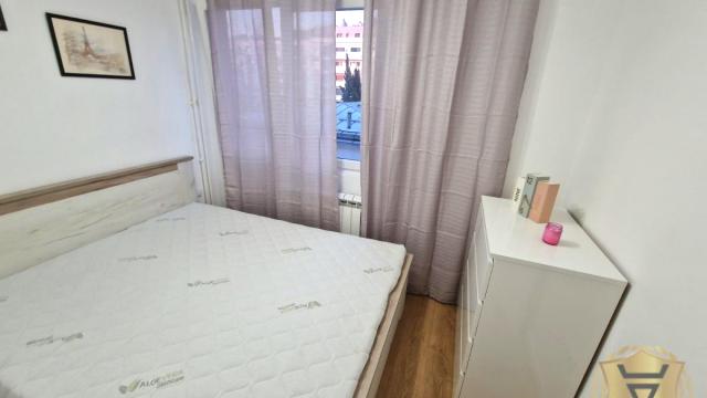 Stan, Dvosoban, Izdavanje, 39m2, Centar, Savski venac, Miloša Pocerca