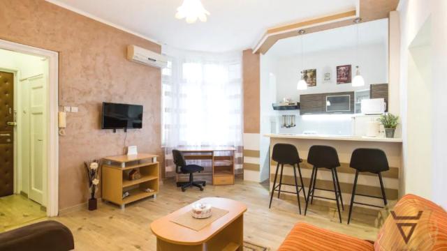 Stan, Jednoiposoban, Izdavanje, 45m2, Centar, Savski venac, Kralja Milutina