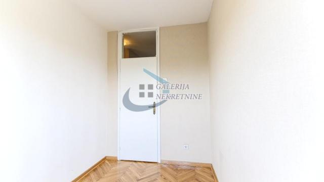 Stan, Dvoiposoban, Prodaja, 68m2, Medaković 2, Voždovac, Radovana Simića Cige